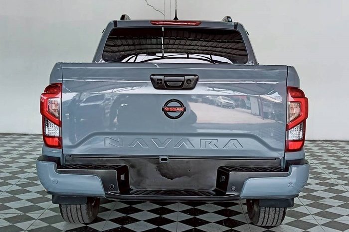 NISSAN 2021 4WD 2.3 AT DOUBLE CAB GREY  2428 full