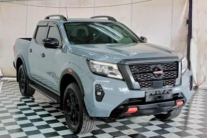 NISSAN 2021 4WD 2.3 AT DOUBLE CAB GREY  2428 full