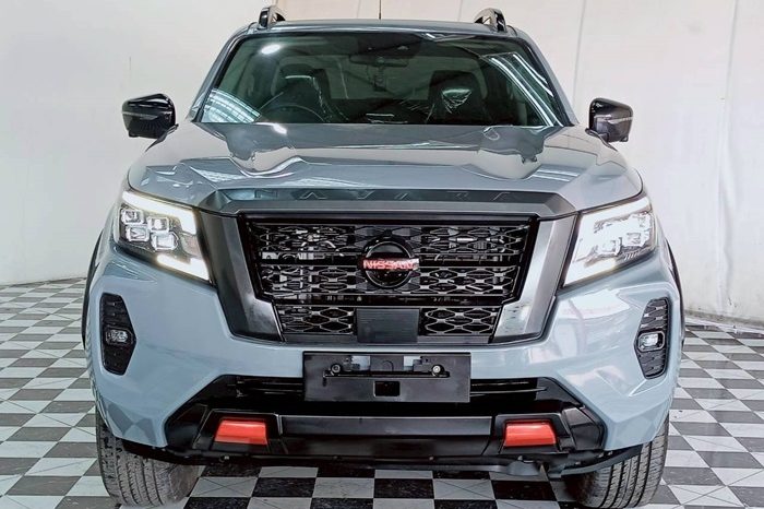 NISSAN 2021 4WD 2.3 AT DOUBLE CAB GREY  2428 full