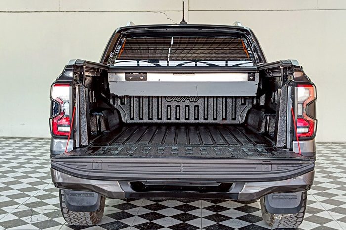 FORD 4WD 2024 3.0 AT DOUBLE CAB BLACK  2718 full