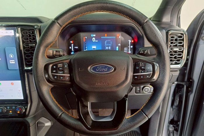 FORD 4WD 2024 3.0 AT DOUBLE CAB BLACK  2718 full