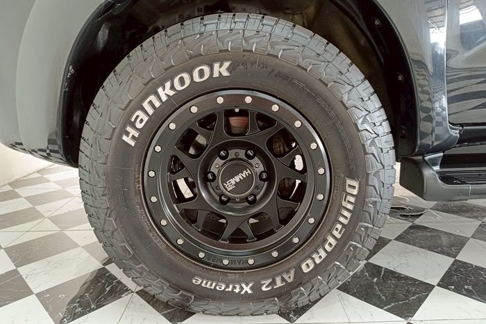 TOYOTA 2WD 2010 2.7V AT FORTUNER BLACK  2814 full