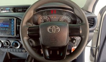 REVO 2WD 2020 2.4J MT STANDARD WHITE  330 full