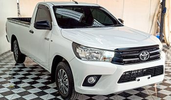 REVO 2WD 2020 2.4J MT STANDARD WHITE  330 full