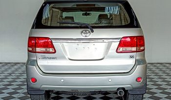 TOYOTA 2WD 2008 2.7V AT FORTUNER SILVER  3937 full