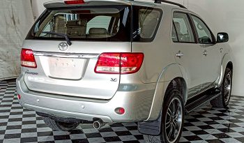 TOYOTA 2WD 2008 2.7V AT FORTUNER SILVER  3937 full
