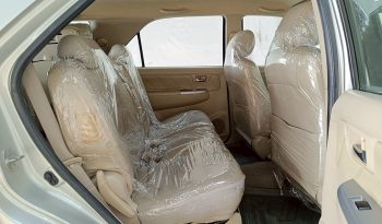 TOYOTA 2WD 2008 2.7V AT FORTUNER SILVER  3937 full