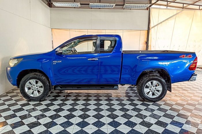 REVO 4WD 2016 2.8G MT SMART CAB BLUE  4064 full