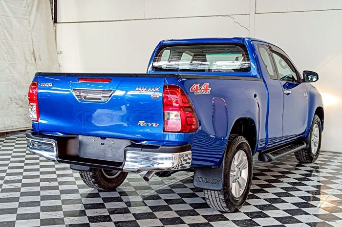 REVO 4WD 2016 2.8G MT SMART CAB BLUE  4064 full