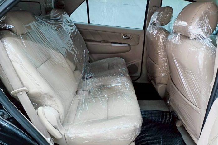 TOYOTA 4WD 2006 2.7V AT FORTUNER BLACK  4303 full