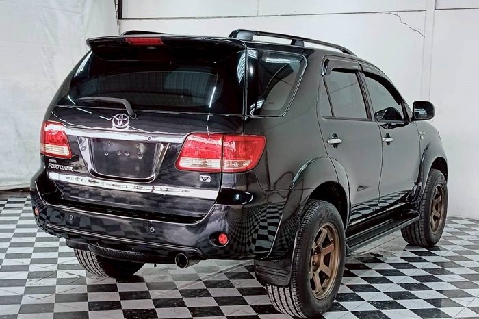 TOYOTA 4WD 2006 2.7V AT FORTUNER BLACK  4303 full