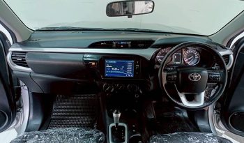 REVO 2WD 2020 2.4MID AT DOUBLE CAB WHITE  4348 full