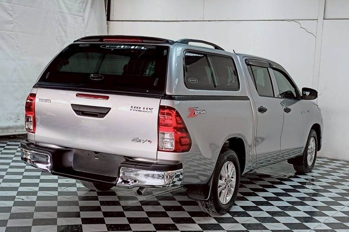 REVO 2WD 2020 2.4MID AT DOUBLE CAB WHITE  4348 full