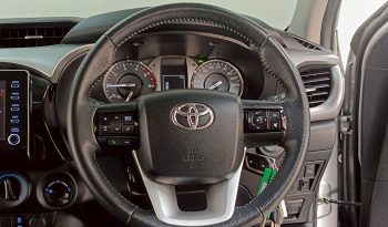 REVO 4WD 2022 2.4E MT SMART CAB SILVER  5052 full