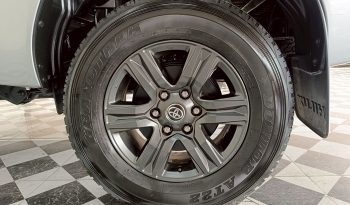 REVO 4WD 2022 2.4E MT SMART CAB SILVER  5052 full