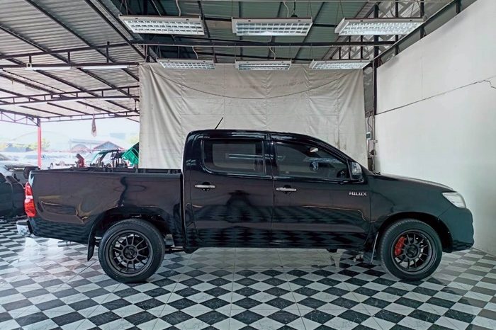 VIGO 2WD 2012 2.7J MT DOUBLE CAB BLACK  5124 full
