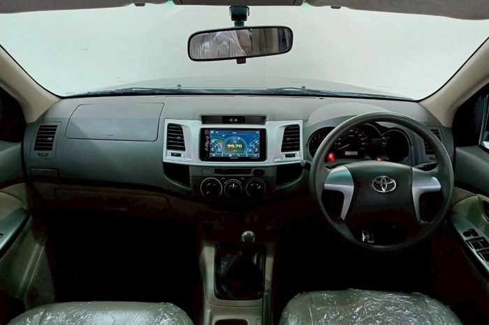 VIGO 2WD 2012 2.7J MT DOUBLE CAB BLACK  5124 full