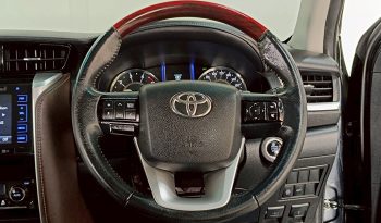 TOYOTA 2WD 2018 2.4V AT FORTUNER BLACK  5179 full