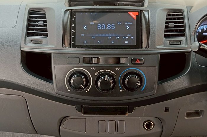 VIGO 4WD 2013 2.7J AT SMART CAB SILVER  6084 full