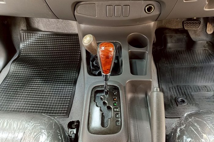 VIGO 4WD 2013 2.7J AT SMART CAB SILVER  6084 full