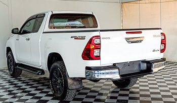 REVO PRE 2021 2.4 ENTRY AT SMART CAB WHITE  6230 full