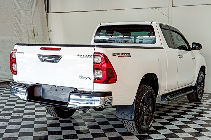 REVO PRE 2021 2.4 ENTRY AT SMART CAB WHITE  6230 full