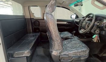 REVO PRE 2021 2.4 ENTRY AT SMART CAB WHITE  6230 full