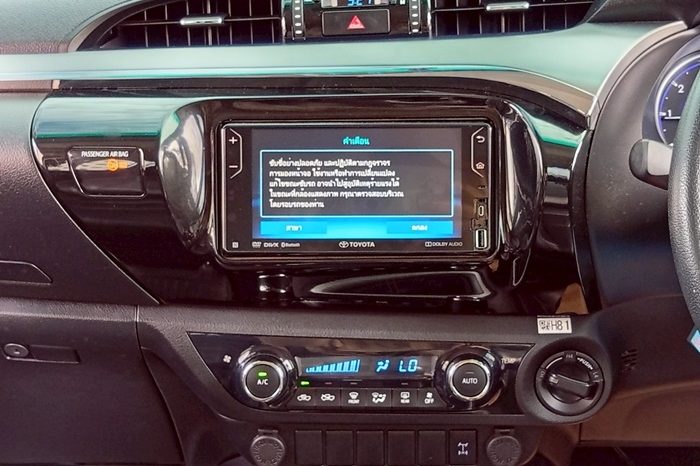 REVO 4WD 2020 2.8G MT DOUBLE CAB SILVER  7057 full