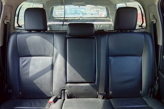 REVO 4WD 2020 2.8G MT DOUBLE CAB SILVER  7059 full