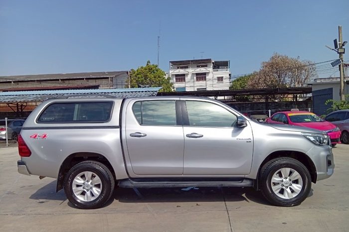 REVO 4WD 2020 2.8G MT DOUBLE CAB SILVER  7059 full