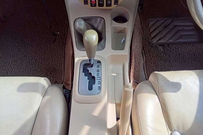 TOYOTA 4WD 2006 2.7V AT FORTUNER SILVER  7486 full