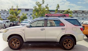 TOYOTA 4WD 2006 2.7V AT FORTUNER SILVER  7486 full