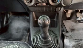 REVO 2WD 2019 2.4J MT STANDARD WHITE  7648 full