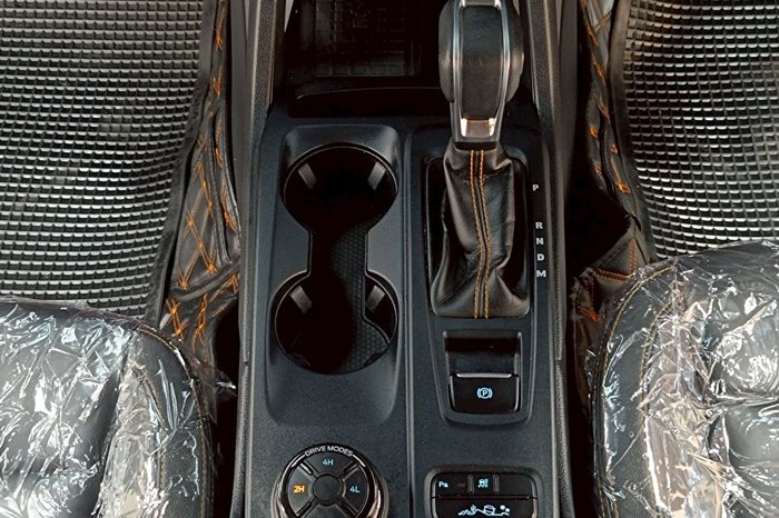 FORD 4WD 2023 2.0 AT DOUBLE CAB YELLOW  8088 full