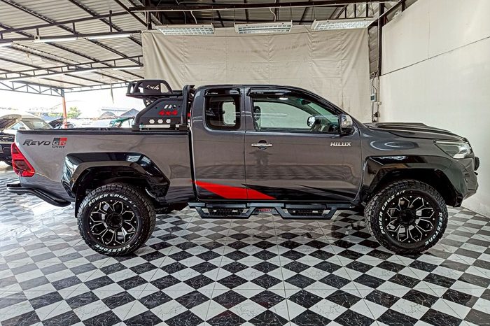 VIGO 4WD 2014 2.7J AT SMART CAB DARK GREY  8229 full