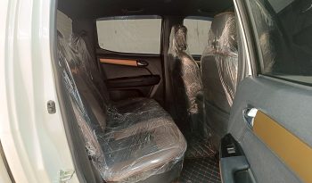 ISUZU 4WD 2019 3.0 AT DOUBLE CAB WHITE  8732 full