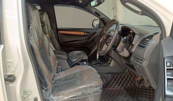 ISUZU 4WD 2019 3.0 AT DOUBLE CAB WHITE  8732 full