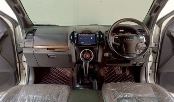 ISUZU 4WD 2019 3.0 AT DOUBLE CAB WHITE  8732 full