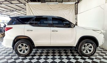 TOYOTA 2WD 2015 2.7V AT FORTUNER WHITE  909 full