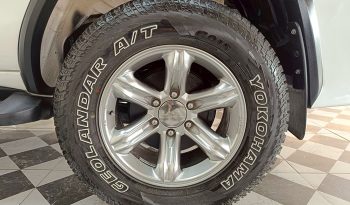 TOYOTA 2WD 2015 2.7V AT FORTUNER WHITE  909 full