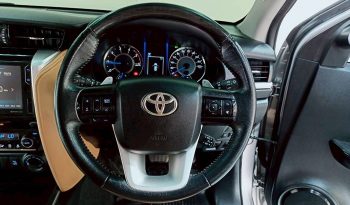 TOYOTA 4WD 2019 2.8V AT FORTUNER SILVER  9230 full