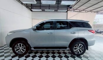 TOYOTA 4WD 2019 2.8V AT FORTUNER SILVER  9230 full