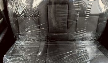 REVO PRE 2018 2.4E AT DOUBLE CAB SILVER  9359 full