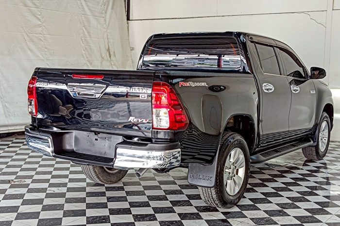 REVO PRE 2018 2.4E AT DOUBLE CAB BLACK  9506 full