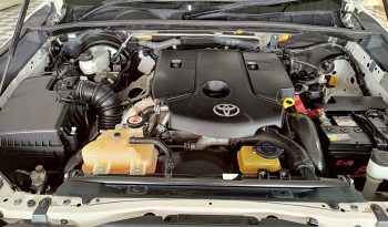 REVO 4WD 2016 2.8G AT DOUBLE CAB WHITE  9834 full