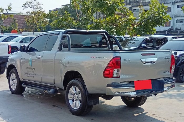 REVO PRE 2020 2.4E AT SMART CAB SILVER  734 full