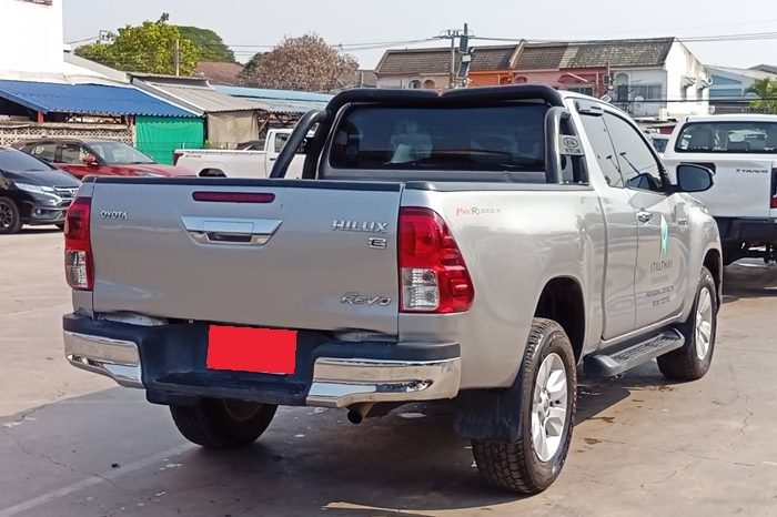 REVO PRE 2020 2.4E AT SMART CAB SILVER  734 full