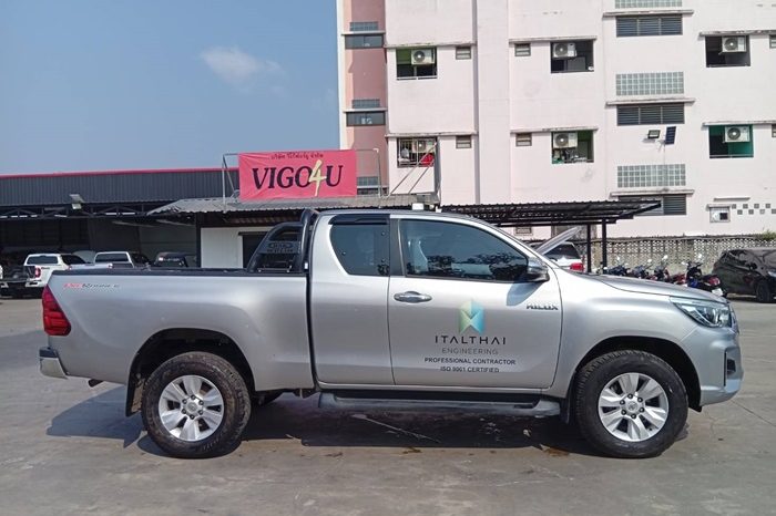 REVO PRE 2020 2.4E AT SMART CAB SILVER  734 full