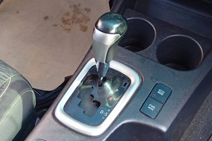 REVO PRE 2020 2.4E AT SMART CAB SILVER  734 full