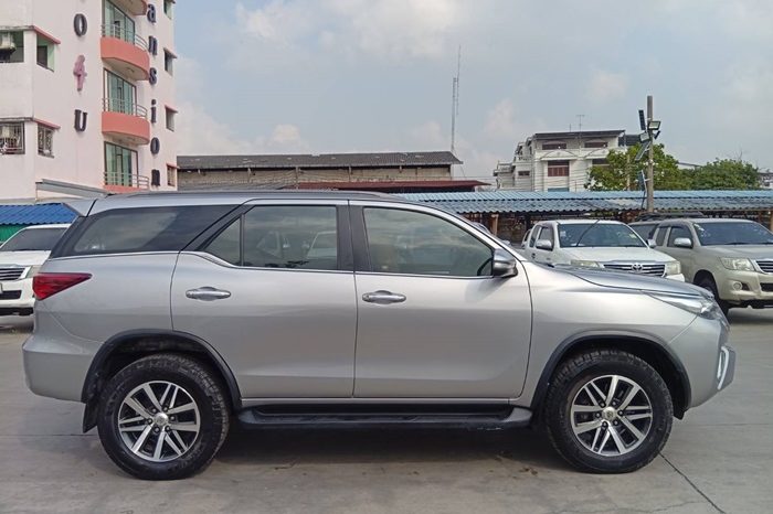 TOYOTA 4WD 2015 2.8V AT FORTUNER SILVER  2908 full